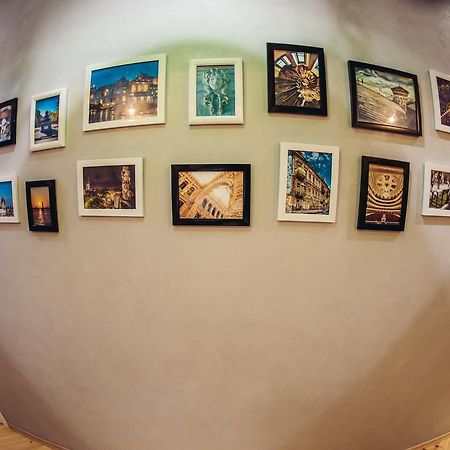 Hipstel Hostel Odessa Buitenkant foto