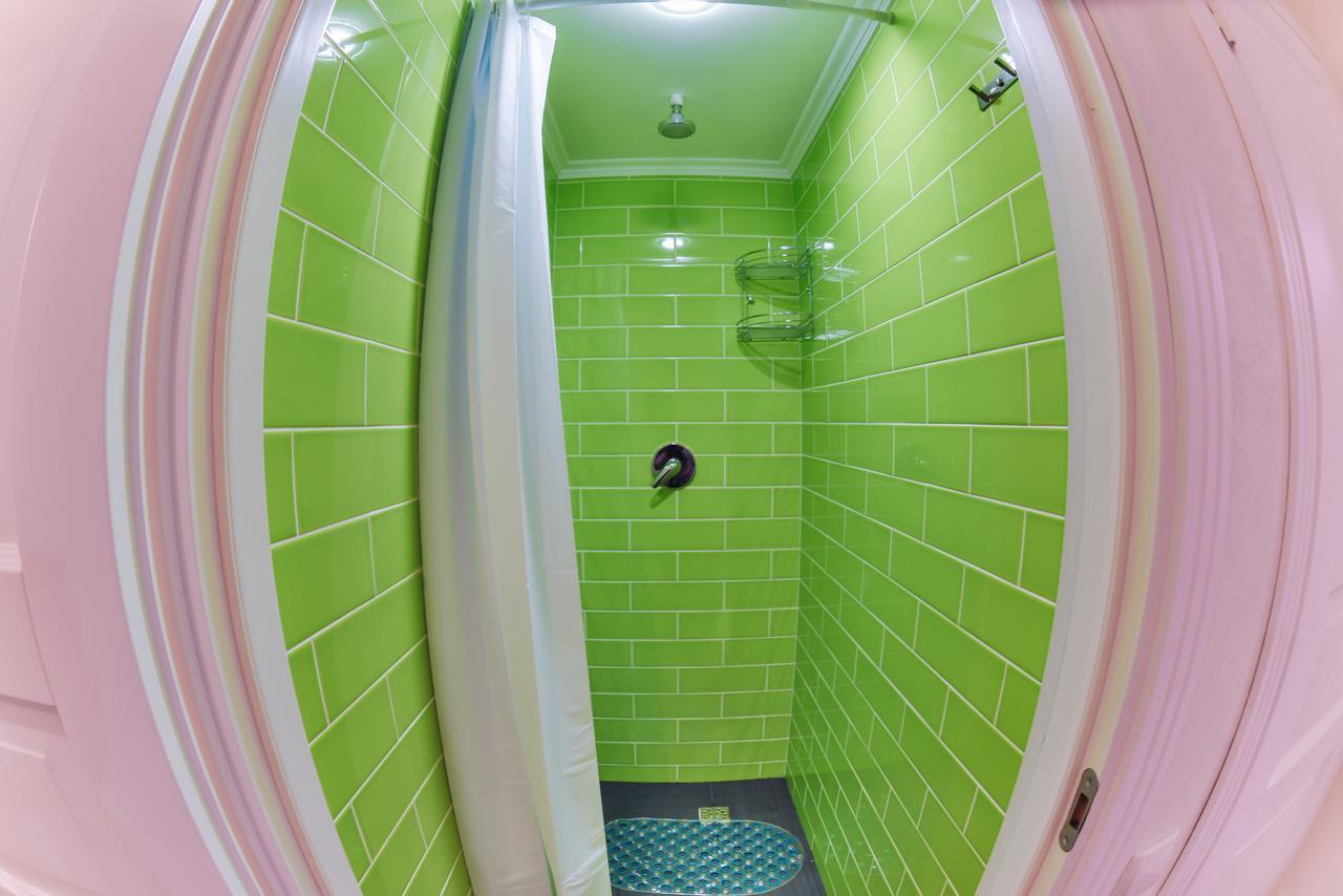 Hipstel Hostel Odessa Buitenkant foto