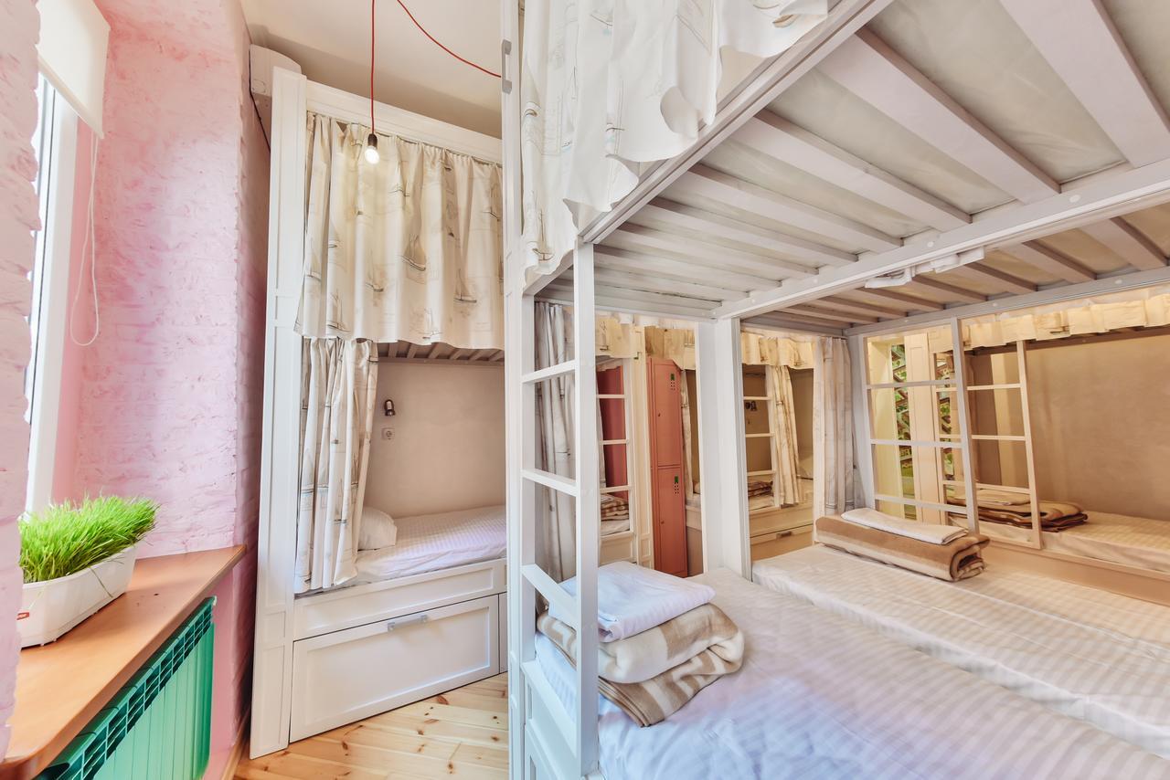 Hipstel Hostel Odessa Buitenkant foto