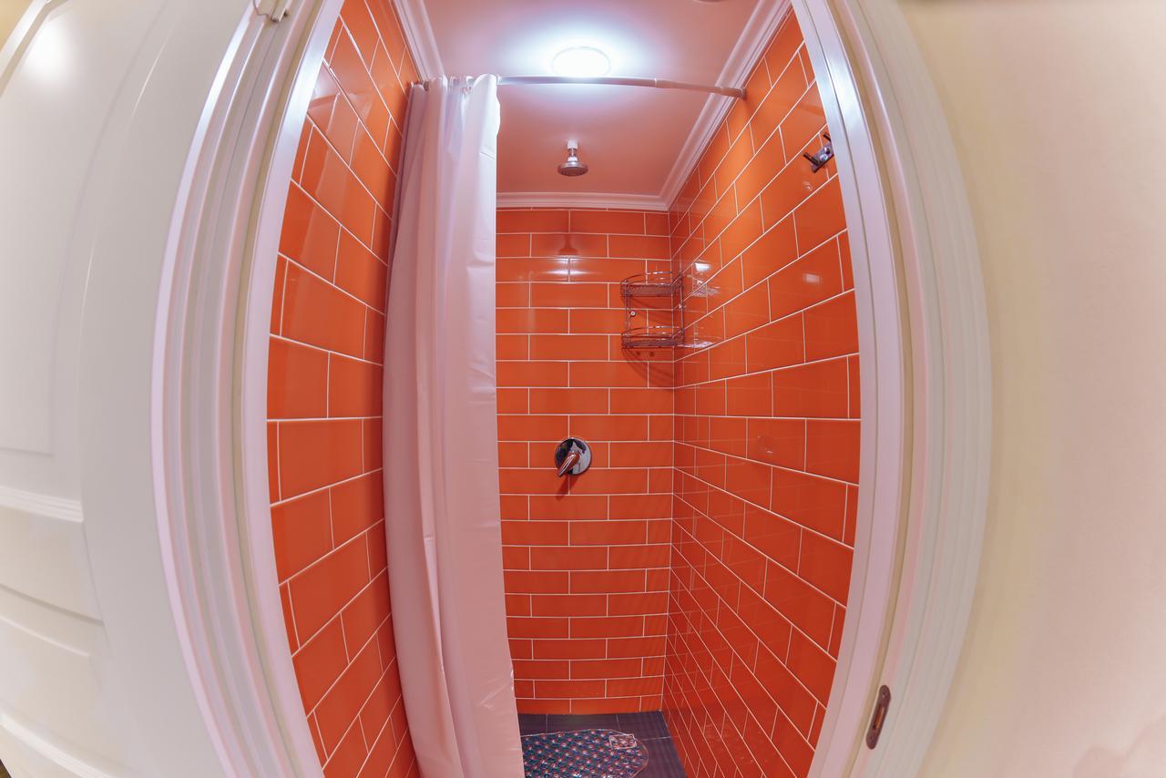 Hipstel Hostel Odessa Buitenkant foto