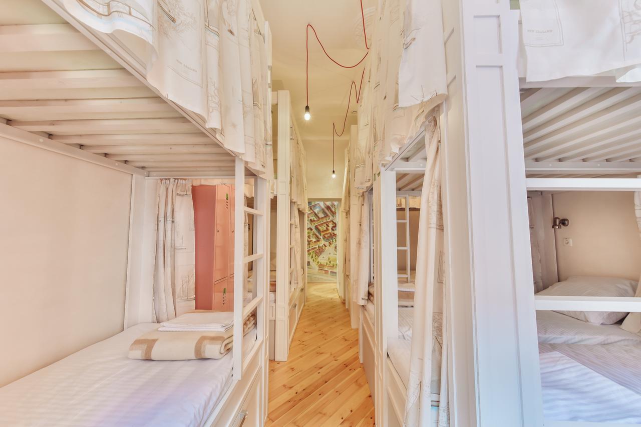 Hipstel Hostel Odessa Buitenkant foto